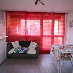  Appartement St Lary Village-vue Montagne.